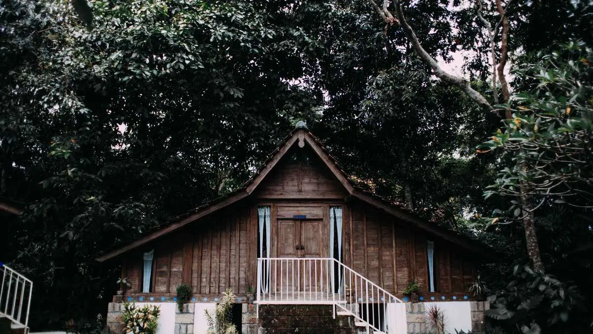 Tanda Energi Rumah Terasa Berat dan Cara Membersihkannya